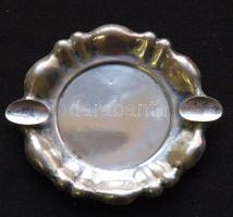 Antik ezüst (Ag) hamutál /
Silver ashtray 20,5g 10,5x9,5cm