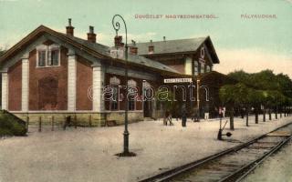 Nagyszombat railway station