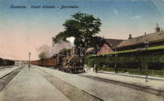 Komárom railway station (EB)