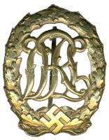 Német 3. Birodalom ~1940. "DRL sport jelvény arany fokozat" aranyozott Br jelvény, készítő: Wernstein Jena" T:2 German Third Reich ~1940. "DRL sport badge gold" gilded Br badge, maker: Wernstein Jena C:XF