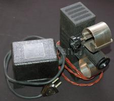 cca 1950 Diavetítő a Lemezárugyárból, szép állapotban, eredeti dobozában / Vintage dia film projector 18x16x9cm