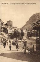 Mostar Podkujundziluk street, Old bridge