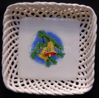 Karácsonyi motívummal díszített fonott bodrogkeresztúri kerámia tálka 12x12cm