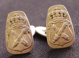 Antik ezüst (Ag) mandzsettagomb pár családi címerrel /
Pair of silver cufflink 11,4gr