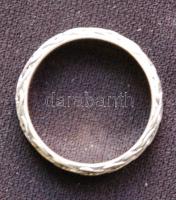 Ezüst gyűrű. Nagyméretű. / 
Silver ring Size: 69. W: 5,9g
