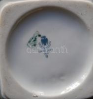 Hollóházi festett porcelán váza, jelzett /
Porcelain vase 24cm