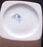 Hollóházi festett porcelán váza, jelzett /
Porcelain vase 24cm