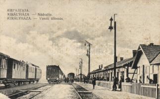 Királyháza railway station (fl)