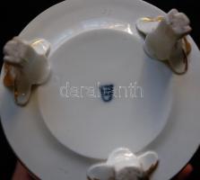 cca 1790 Faux bois (faerezetes) mintával és miniatűr tájképekkel díszített, kézzel festett, aranyozo...