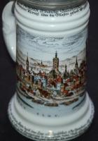 Müncheni ónfedelű porcelán söröskorsó áttetsző aljjal, rajta II. Vilmos császár portréjával /
Porcel...