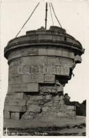 Brassó exploded Árpád statue