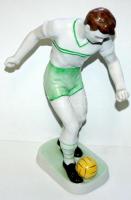 Focistát ábrázoló kézzel festett jelzett Hollóházi porcelán figura / Handpainted Hollóháza chinaware figure 27cm