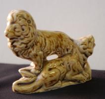 Festett jelzés nélküli porcelán oroszlán figura / Chinaware lion figure 8x9cm