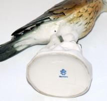 Kézzel festett német porcelán rigó figura benyomott sorszámmal (repedt) /
Handpainted numbered germa...
