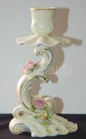 ~1900 Apró rózsákkal díszített E. Bohne & Söhne német porcelán gyertyatartó hibátlan állapotban / E. Bohne & Söhne German chinaware candlestick with roses in flawless condition 14cm