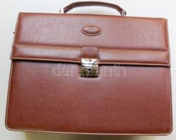 Fantasy márkájú bőr aktatáska új állapotban 40x31cm