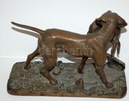 Vadászkutya nyúllal bronzírozott vas szobor jelzés nélkül /
Bronz plated iron hound sculpture 20x28c...