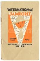 1929 Arrowe Park jamboree illusztrált programfüzet (borító gerincnél szakadt) / Illustrated guide for the Arrowe Park Jamboree (tear) 10p