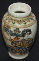 cca 1930 Kézzel festett, jelzett japán Diuschu porcelán vázácska / Diuschu Japanese hand painted porcelain vase 10cm