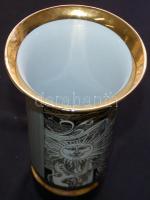 Szász Endre által tervezett aranyozott jelzett Hollóházi porcelán váza. arcok sorozat / Faces designed by Endre Szasz Hollóháza chinaware vase 20cm