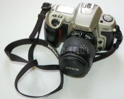 Nikon F60-as típusú tükörreflexes autófókuszos analóg fényképezőgép / Analog SRL camera with autofocus