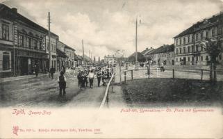 Igló Upper square, grammar school with the shop of Gyula Nadler (EK)
