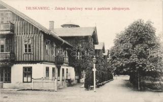 Truskavets, Truskawiec; spa hotel, park