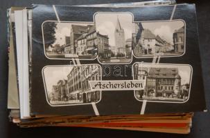 86 db modern városképeslap, körülbelül a fele használatlan