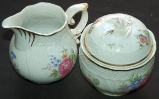 Hiányos jelzett Hollóházi porcelán teás készlet: 5 csésze, cukortartó, tejkiöntő, 4 kistányér /
Inco...