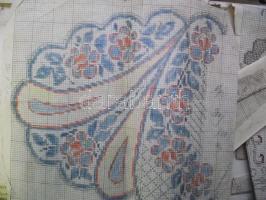 Több mint 40db háború előtti hímzésminta