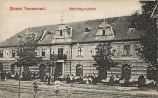 Tata-Tóváros Esterházy Szálloda (EK)