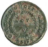 Római Birodalom / Sziszek / Crispus 317-326. Follis Br (19mm/2.73g) T:1-,2
Roman Empire / Siscia / C...