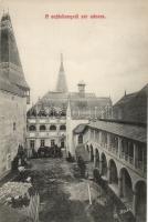 Vajdahunyad courtyard