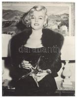 Marlyn Monoret ábrázoló eredeti fotó másolata / Photo of