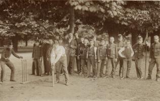 Cricket, military school (EK)