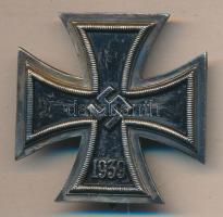 Német 3. Birodalom 1939. II. osztályú Vaskereszt replika T:2 German Third Reich 1939. Iron Cross 2nd class replica C:XF