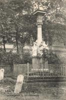 Léva teacher training school, Trinity statue