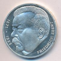 NSZK 1975J 5M Ag "Friedrich Ebert" tanúsítvánnyal T:1
GFR 1975J 5 Mark Ag "Friedricjó...