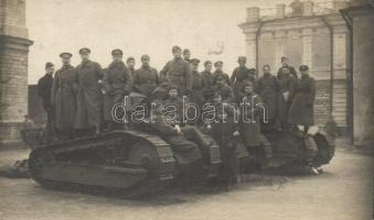 1925 Estonian tanks and tanker-soldiers