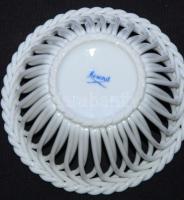 Kézzel festett Bouquet de Saxe-mintás jelzett Herendi fonott porcelán kosár hibátlan állapotban /
Ha...