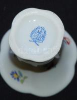 Kézzel festett Nanking bouquet-mintás jelzett Herendi porcelán váza hibátlan állapotban /
Handpainte...