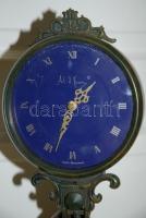 Aug Moreau jelzéssel: Órát tartó kisfiú, bronzírózott műanyag,78 cm-es magassággal, működőképes óráv...