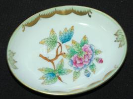 Kézzel festett sorszámozott Victoria avec bord en or-mintás jelzett Herendi porcelán tálka hibátlan állapotban / Handpainted numbered Herend chinaware bowl in flawless condition 7x10,5cm