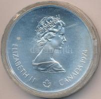 Kanada 1974. 5$ Ag "Montreali olimpia - Atléta fáklyával" T:1 Dísztokban
Canada 1974. 5 Do...