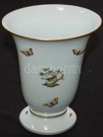 Kézzel festett sorszámozott Rothschild-mintás jelzett Herendi porcelán váza hibátlan állapotban /
Ha...