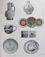 Régiségek képes enciklopédiája, szerk. Paul Atterbury, Lars Tharp. Bp., 1994, Panoráma. Rengeteg szí...