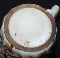 Cca 1890 Fajansz kiöntő,jelzés nélkül, 91-es formaszámmal, 14 cm (Zsolnay,Fischer)?