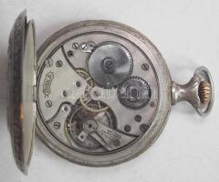 Cca 1907  Doxa zsebóra, fém, hátoldalán zsokék versenyben, sérült számlap /
Vintage Doxa pocket watc...