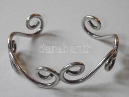 Barokk stílusú ezüst (Ag) fülklipsz ötvösjelzéssel /
Silver earring with goldsmith's mark 8,86g...