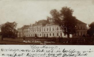 Nagyszőllős county hall photo